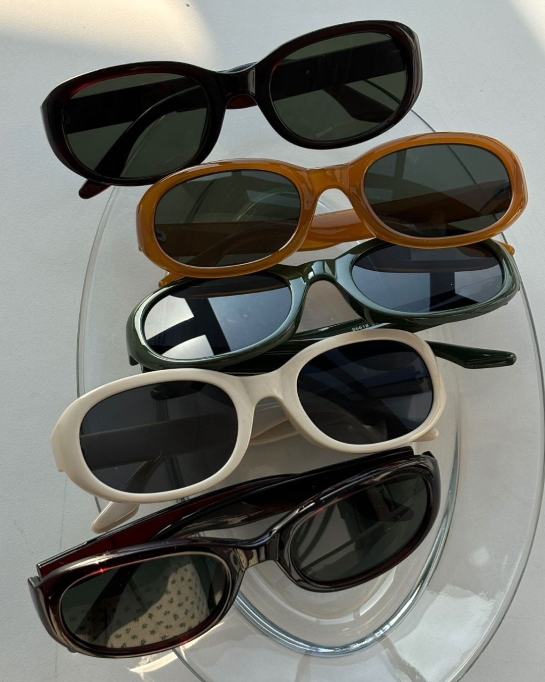 Retro Oval Sunglasses – Chunky 90s UV400 Unisex Shades
