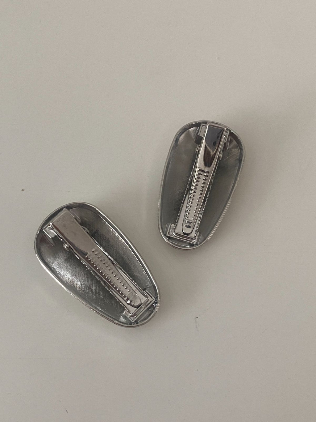Minimal silver pebble hair clip pin set of 2